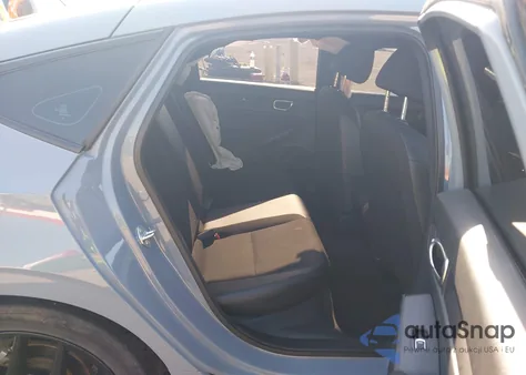 2022 Honda Civic Sport z USA, uszkodzony, nr VIN 19XFL2H83NE019292